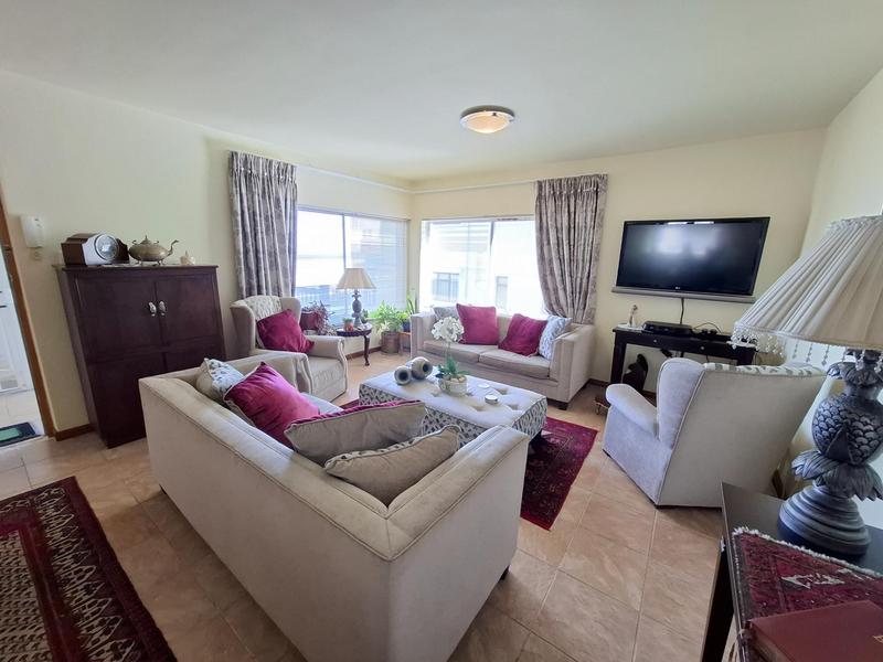 To Let 3 Bedroom Property for Rent in Strand North Western Cape